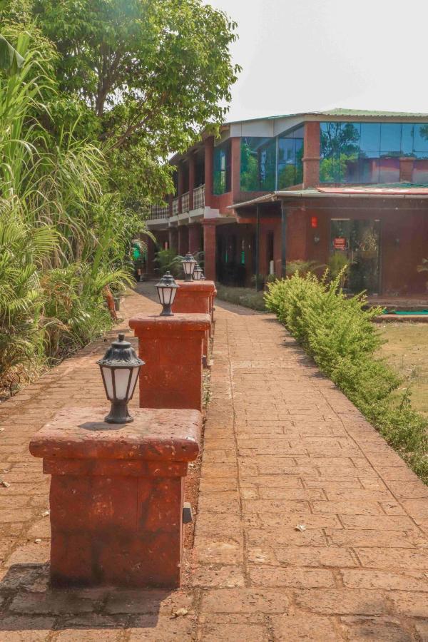 Hotel On The Rocks Mahabaleshwar Luaran gambar