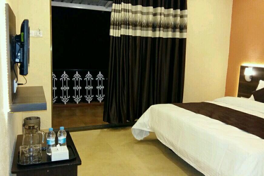 Hotel On The Rocks Mahabaleshwar Luaran gambar